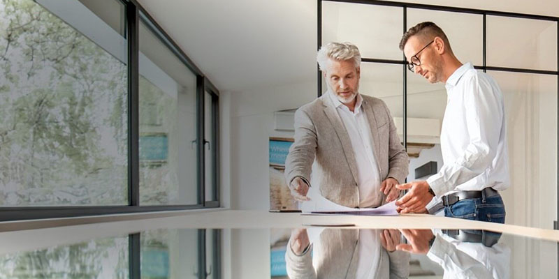 Hoone omanikke ja haldajaid toetav hoone